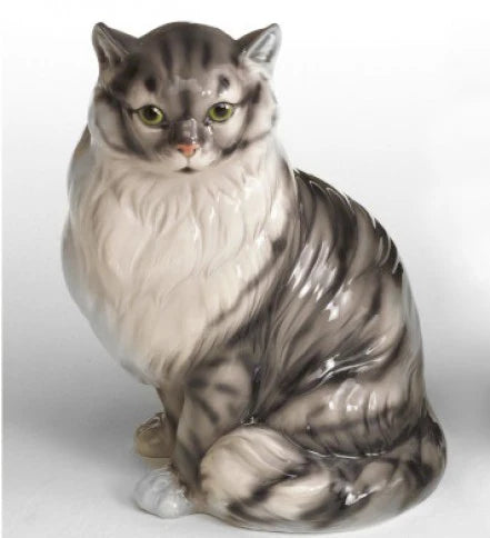 Grå angora kat - porcelænsfigur 35 cm set fra en anden vinkel